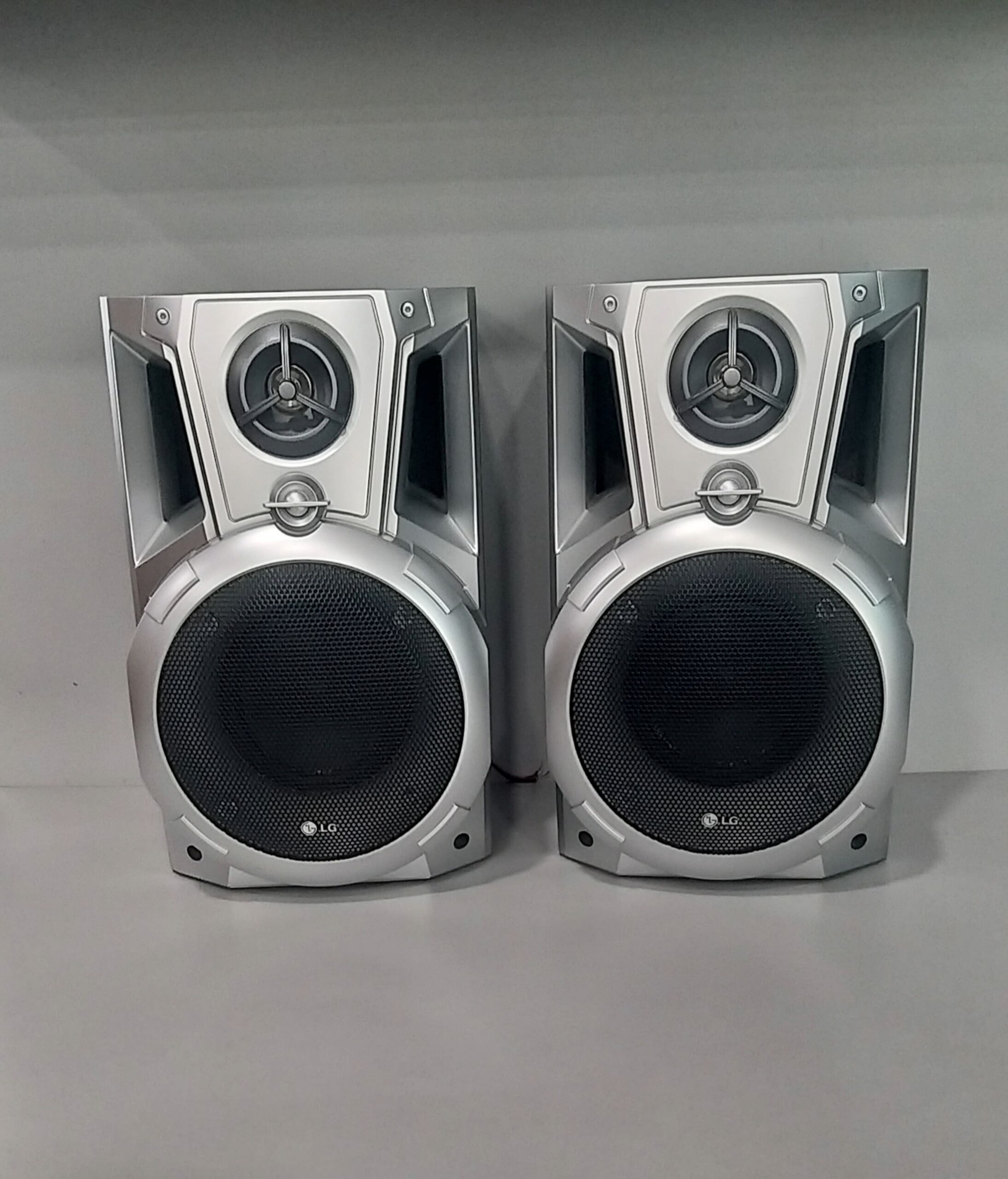 Casse LG LMS M140