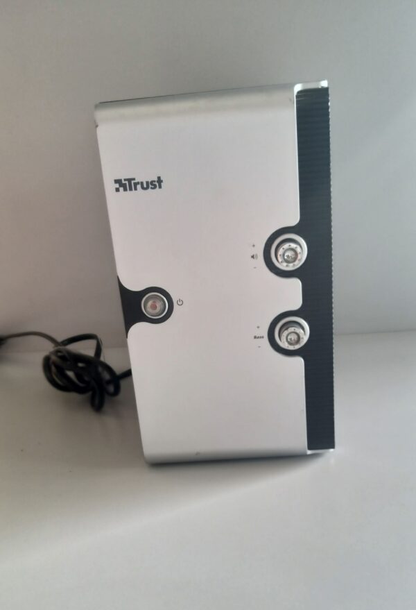 TRUST CASSA AMPLIFICATA SUB 20 WATT