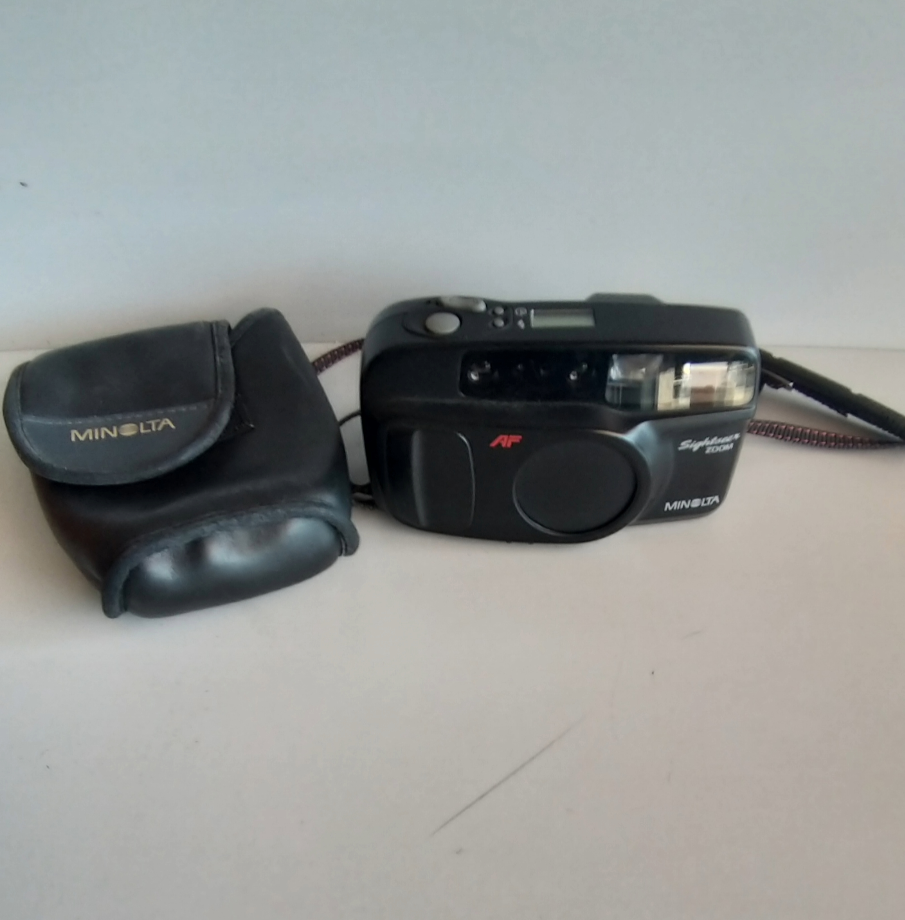 MINOLTA SIGHTSEER ZOOM
