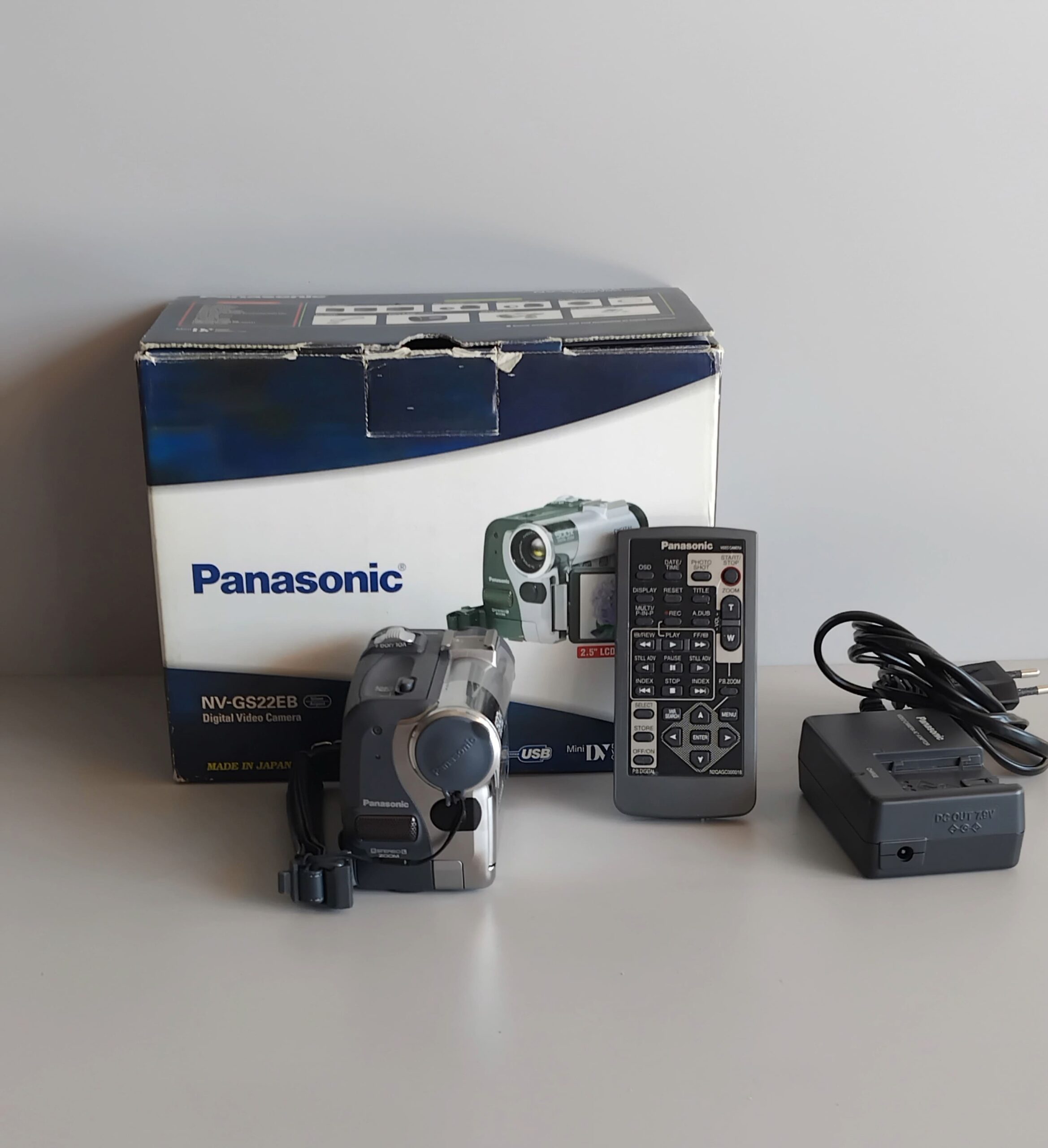 VIDEOCAMERA PANASONIC NV GS22